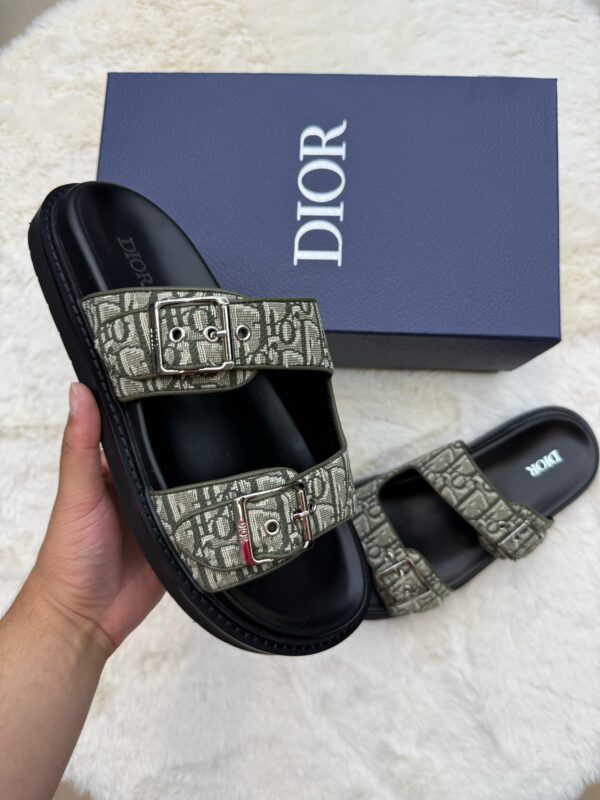 Christian Dior Aqua Slippers Groen