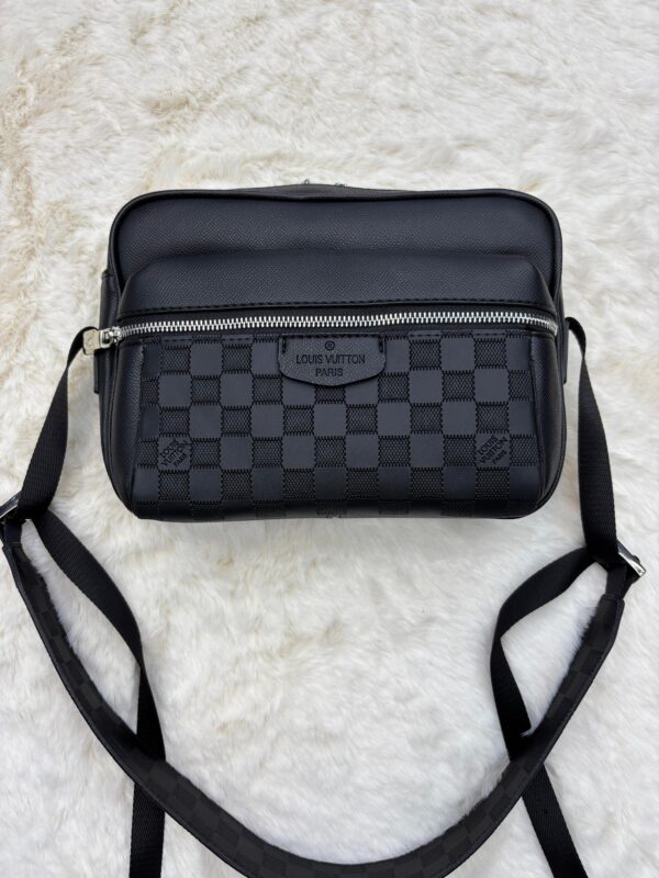 Louis Vuitton Messenger Bag Black on Black