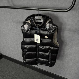 Moncler Maya Classic Hooded Bodywarmer High Quality + NFC