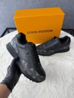 Louis Vuitton Runners Leather / Grey Monogram
