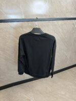 Ami Sweater Black - Afbeelding 2