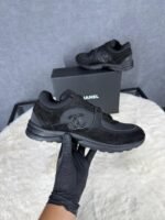 Chanel Sneakers Black on Black - Afbeelding 2