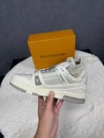 Louis Vuitton Trainers Beige Grey - Afbeelding 3