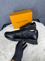 Louis Vuitton Black on Black Sneakers Monogram - Afbeelding 3
