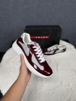 Prada Cups Bordeaux