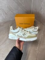 Louis Vuitton Skates Trainers Beige - Afbeelding 2