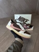 Nike Air Jordan 1 Low Travis Mocha - Afbeelding 2