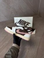 Nike Air Jordan 1 Low Travis Mocha - Afbeelding 4