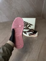 Nike Air Jordan 1 Low Travis Mocha - Afbeelding 5
