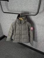 Canada Goose Wyndham Grey, Rode Logo High Quality