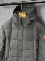 Canada Goose Wyndham Grey, Rode Logo High Quality - Afbeelding 3