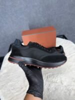 Loro Piana Weekend Walk Sneakers Black on Black Suede - Afbeelding 2