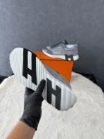 Hermes Bouncing Sneakers Grey Suede - Afbeelding 5