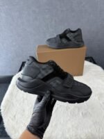 Burberry Black Sneakers - Afbeelding 2
